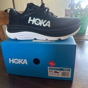 Hoka Black and White Gaviota 5 Wide Shoes